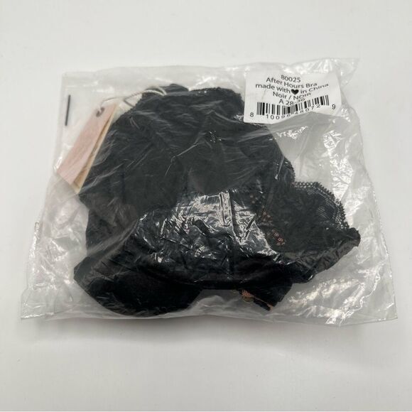 We Are HAH After Hours Bra Womens Cup Size A Black Underwire Push Up NWT - Picture 5 of 7